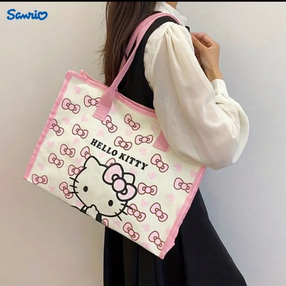 SANRIO Hello Kitty Canvas Tote / NWOT